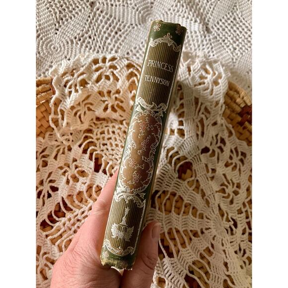 Antique Tennyson Poetry Book: The Princess, Ornate 1890s HM Caldwell Edition - Picture 2 of 6